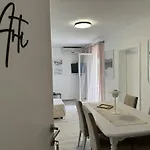 Jasmina Apartment *
