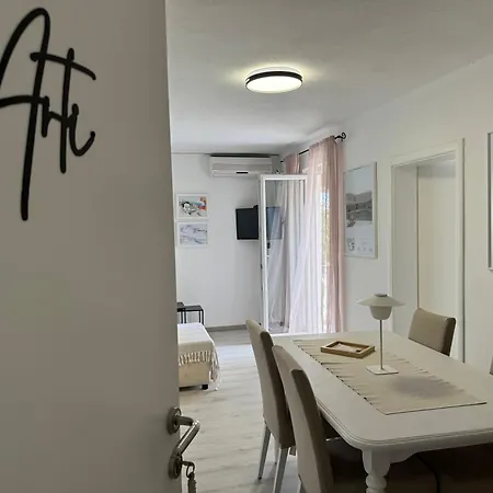Jasmina Appartement *